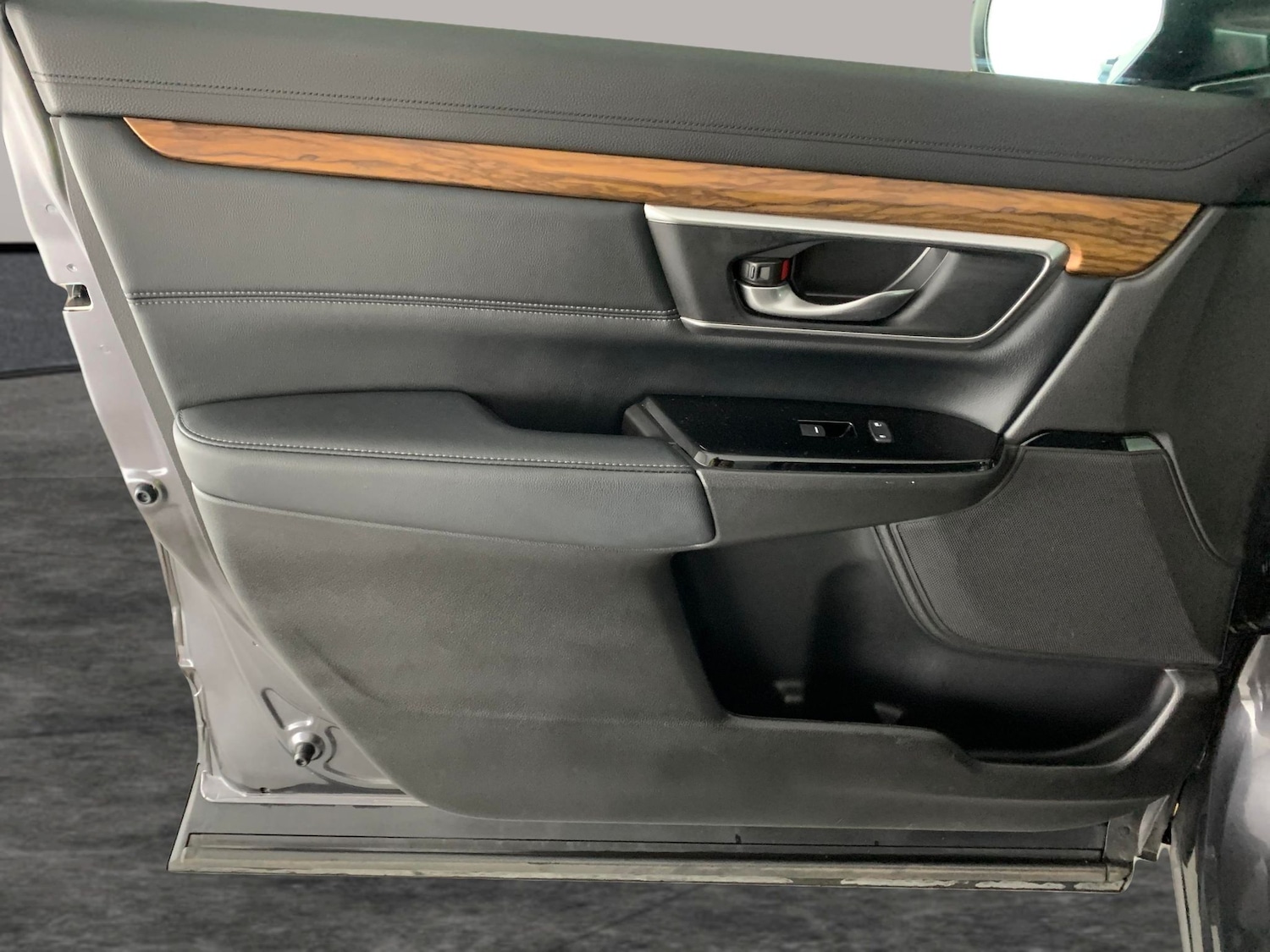 Used Honda CR-V 2020 for sale - 76102344: Photo 37
