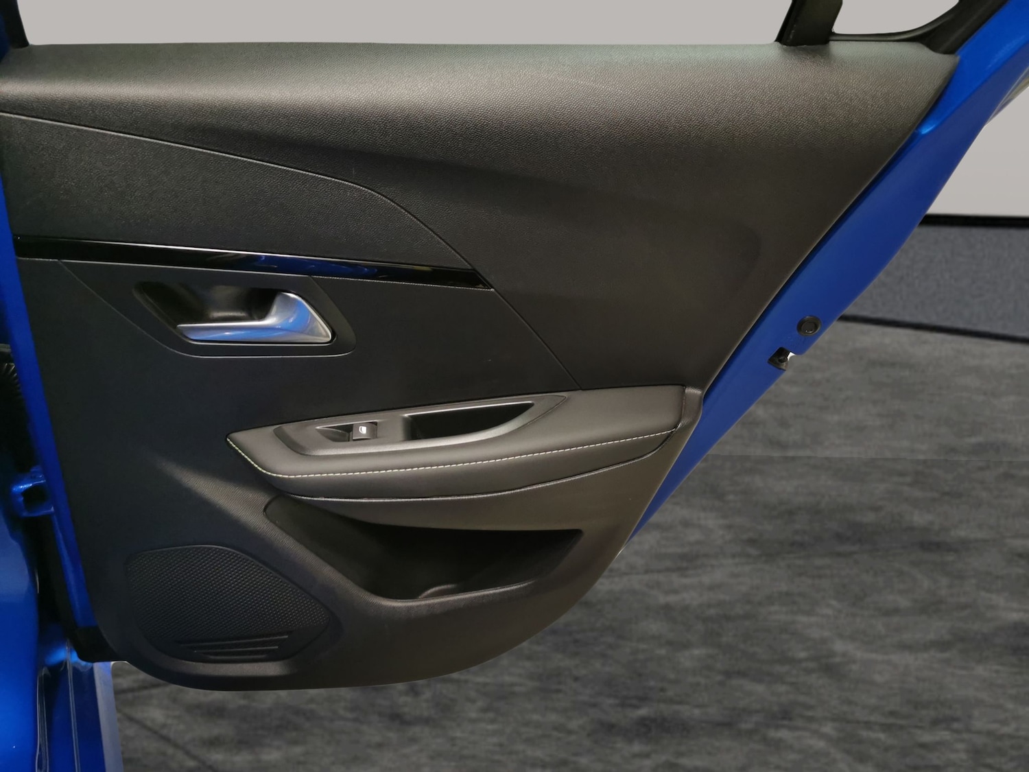 Used Peugeot 208 2022 for sale - 77043345: Photo 31