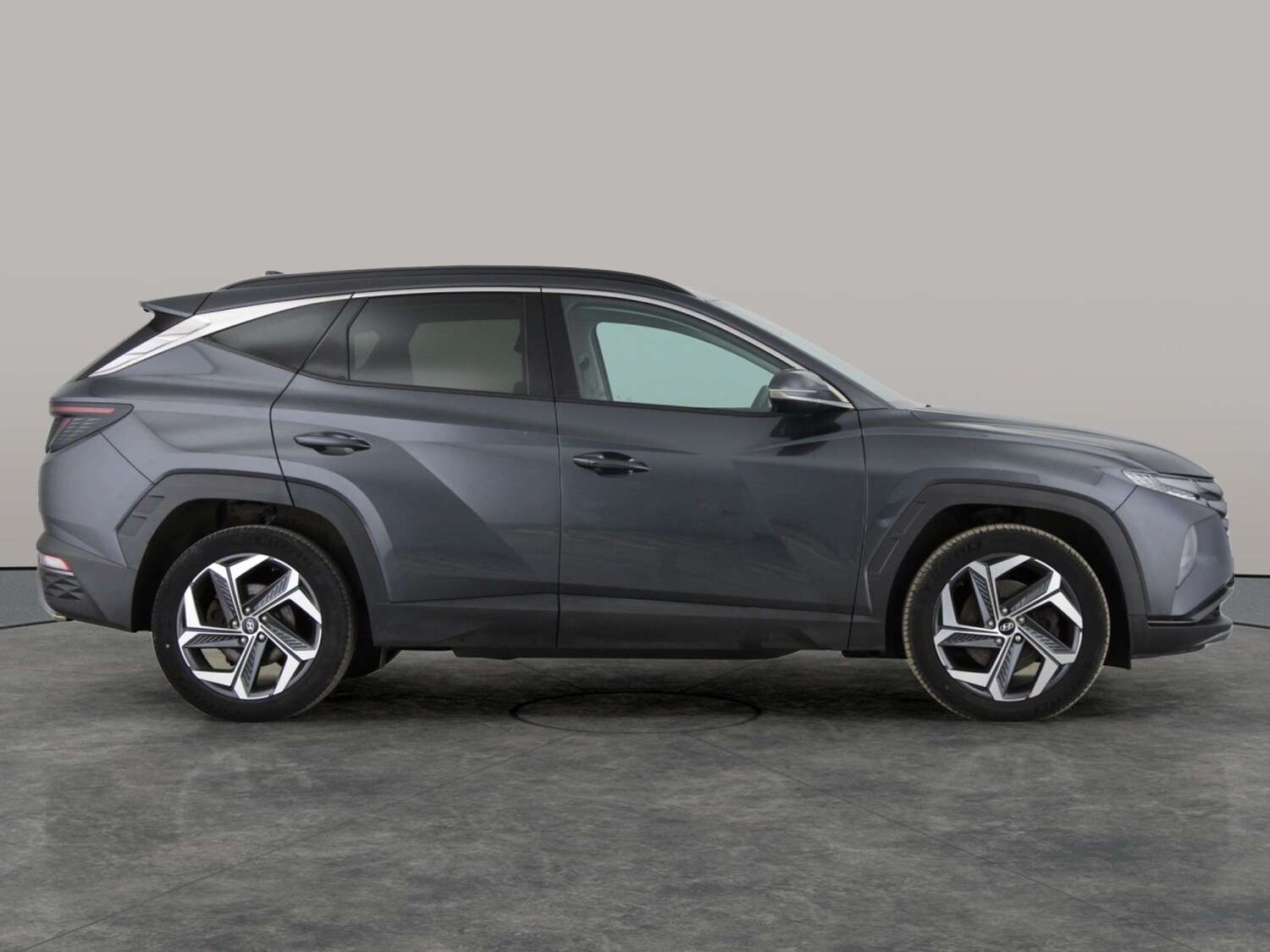 Used Hyundai TUCSON for sale - 77962969: Photo 9