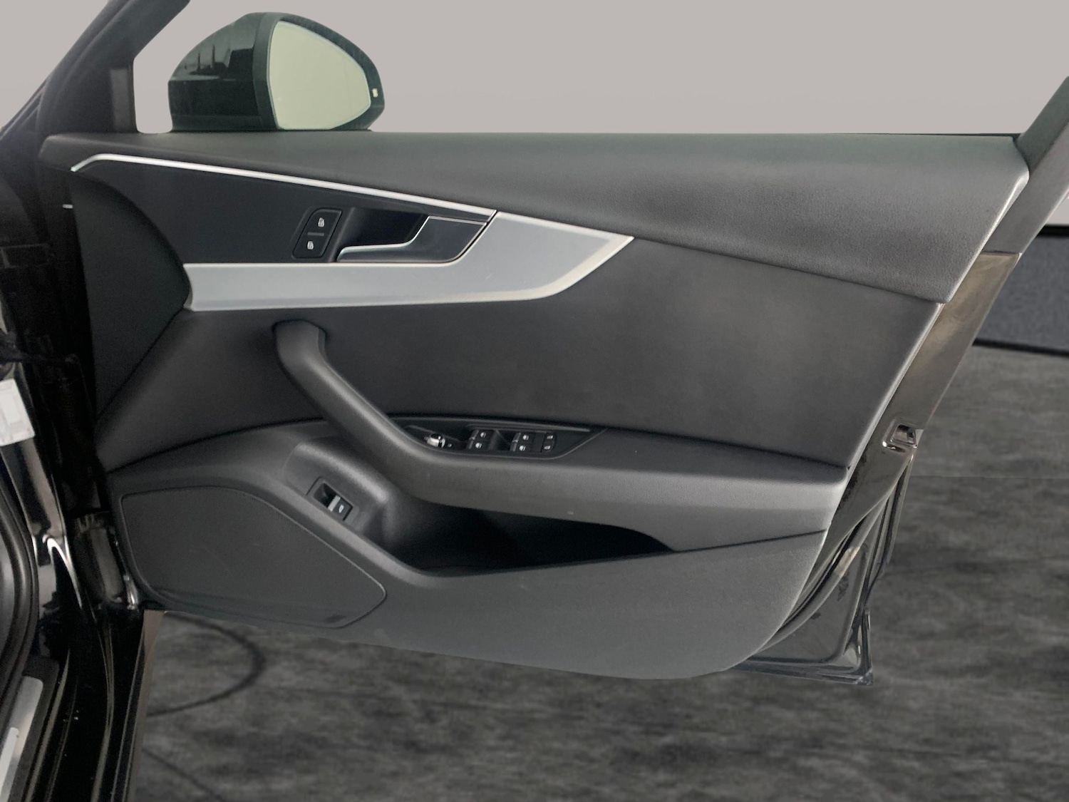 Used Audi A4 2021 for sale - 77165689: Photo 31