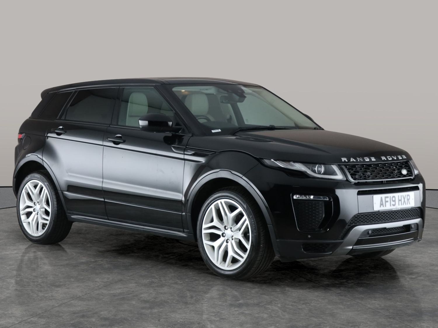 Used Land Rover Range Rover Evoque 2019 for sale - 76668507: Photo 9