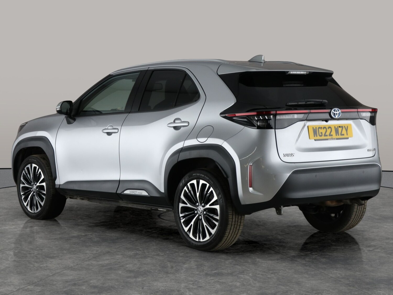 Used Toyota Yaris Cross 2022 for sale - 77686114: Photo 12