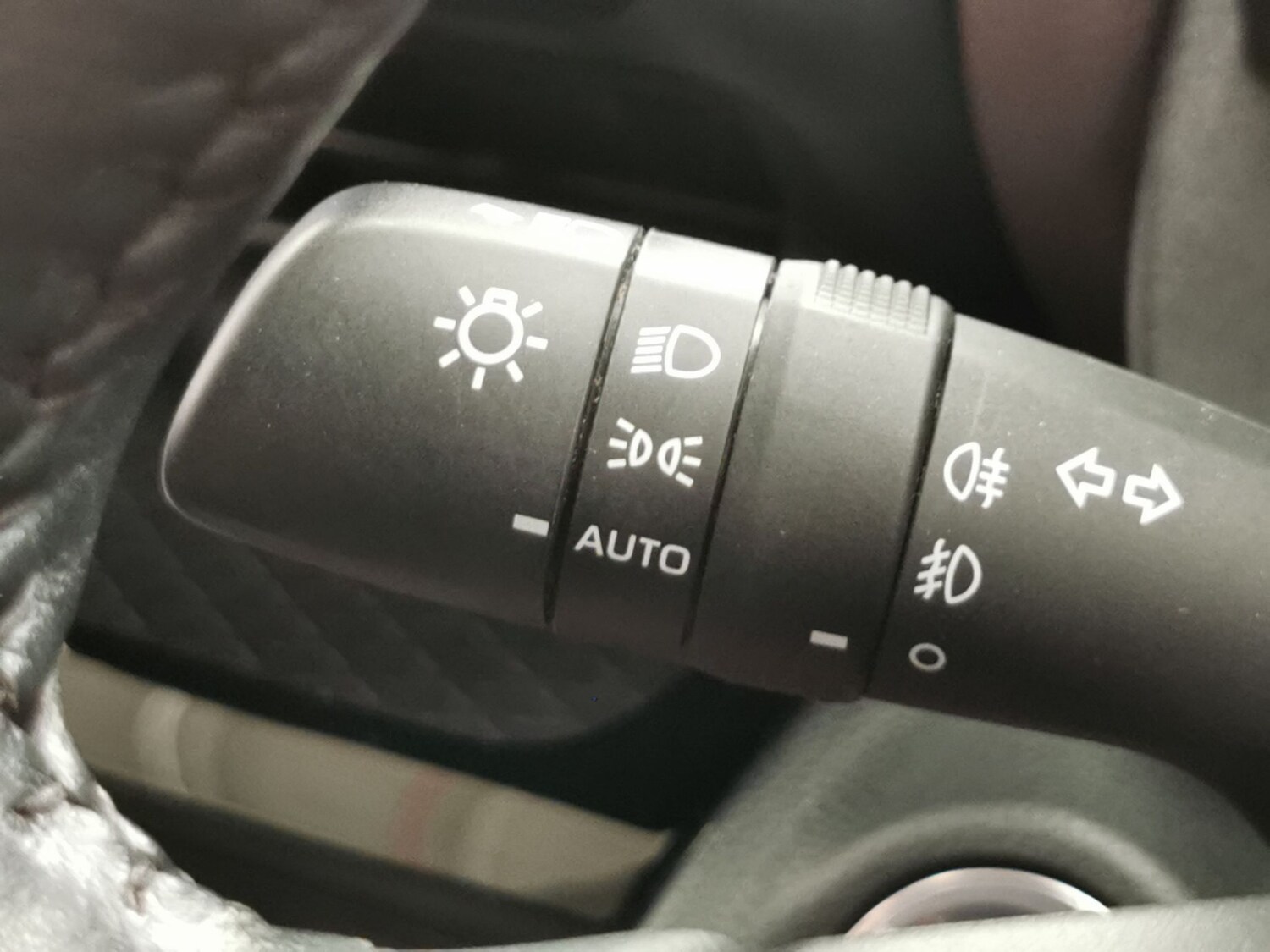 Used Toyota Yaris Cross 2022 for sale - 77686114: Photo 19