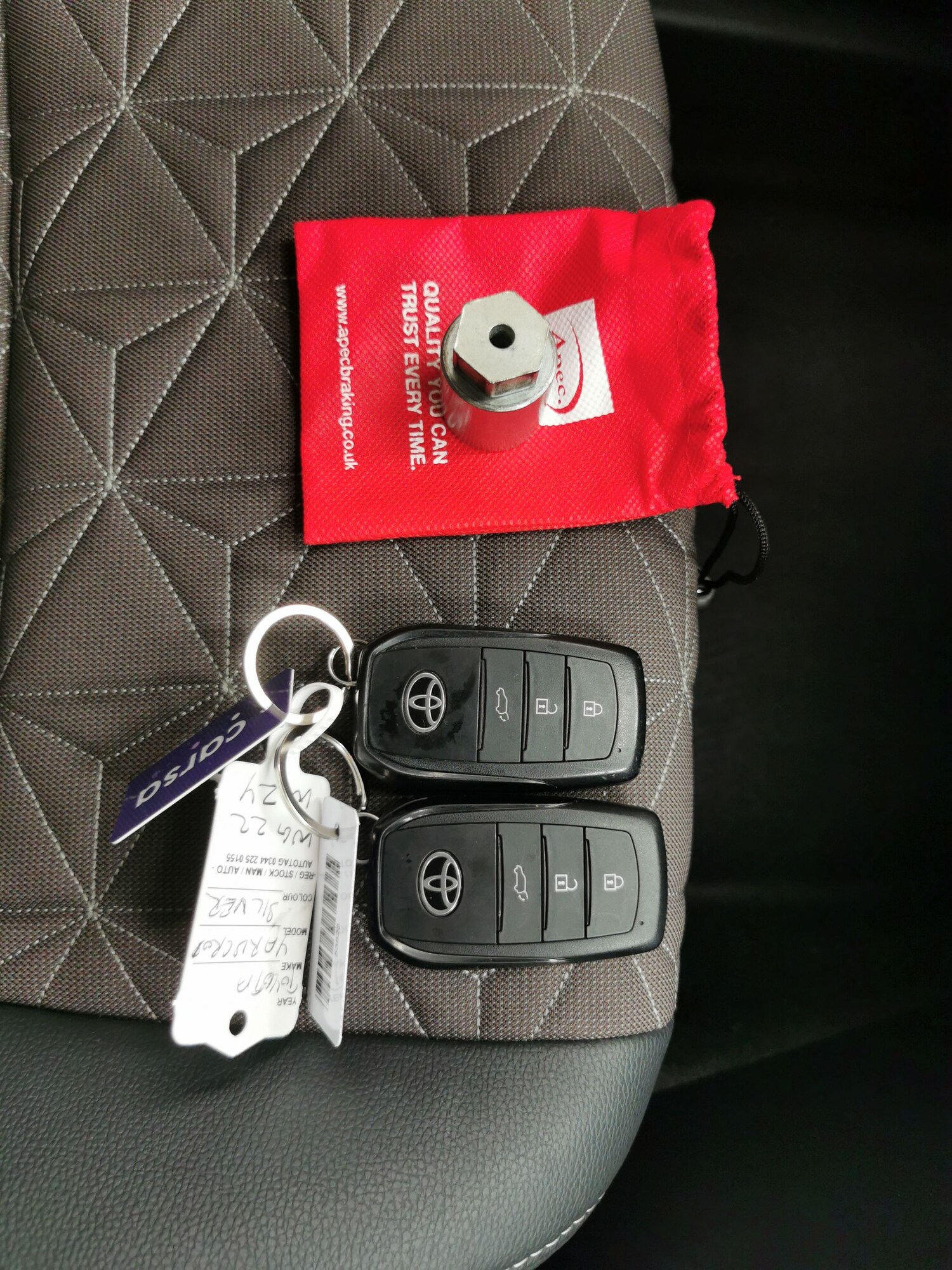 Used Toyota Yaris Cross 2022 for sale - 77686114: Photo 32