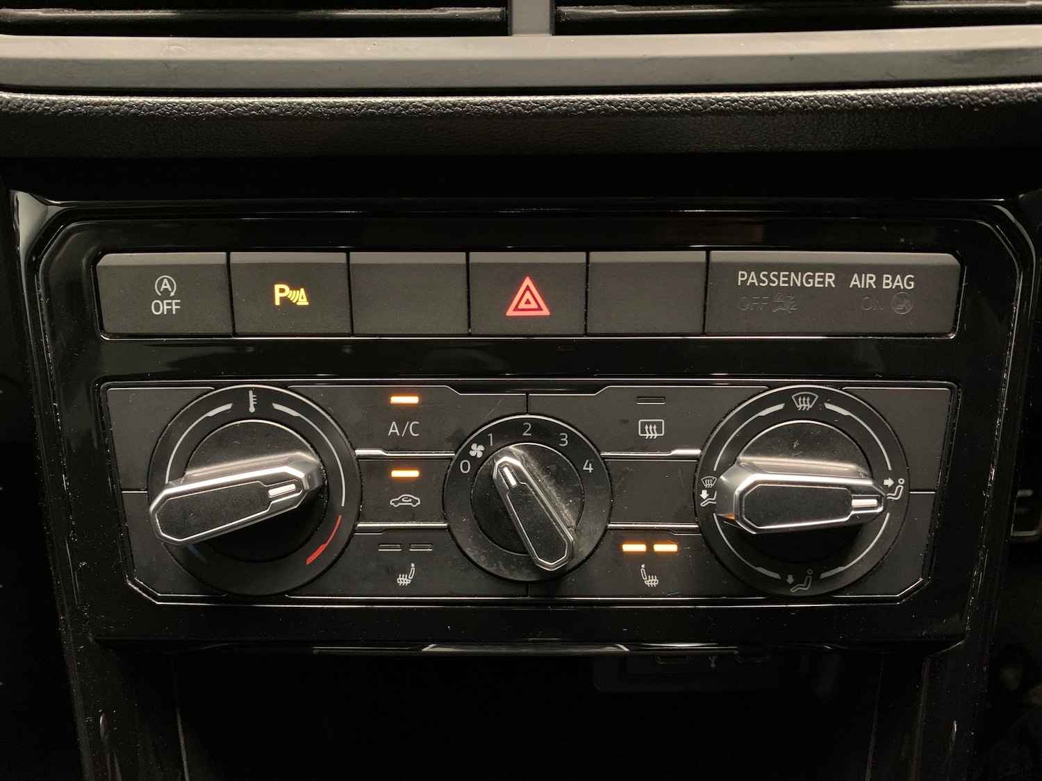 Used Volkswagen T-Cross 2021 for sale - 76725334: Photo 17