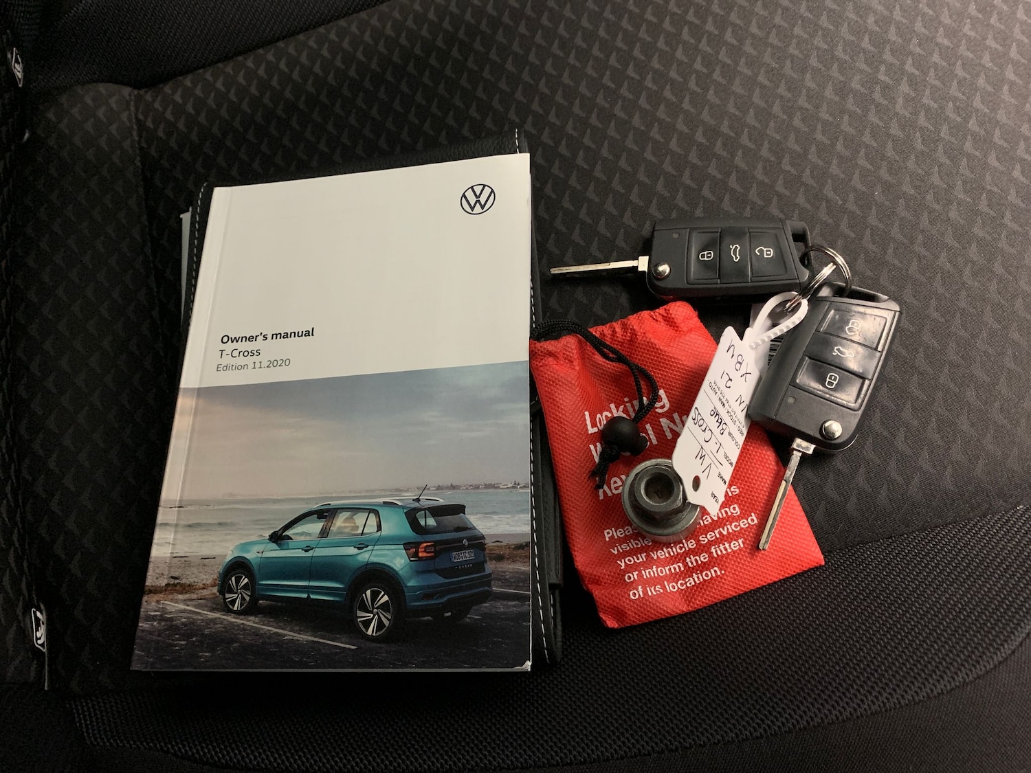 Used Volkswagen T-Cross 2021 for sale - 76725334: Photo 28