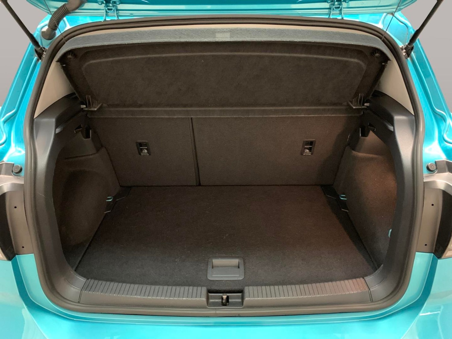 Used Volkswagen T-Cross 2021 for sale - 76725334: Photo 30