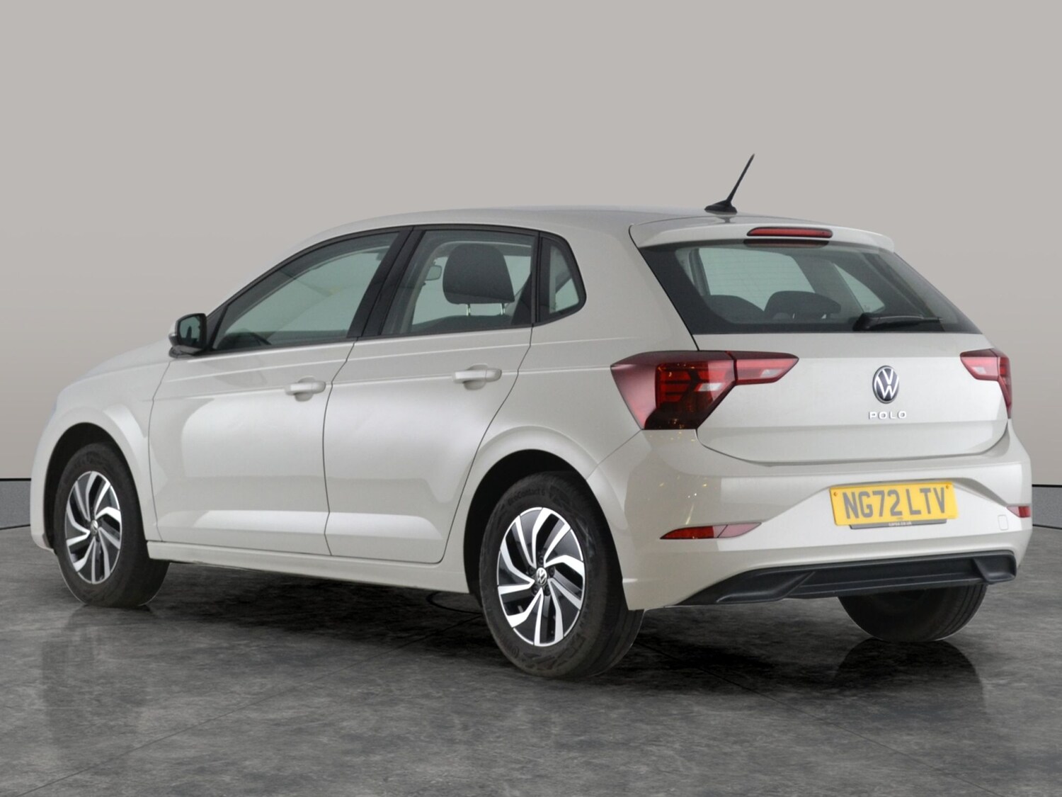 Used Volkswagen Polo 2023 for sale - 77903733: Photo 7