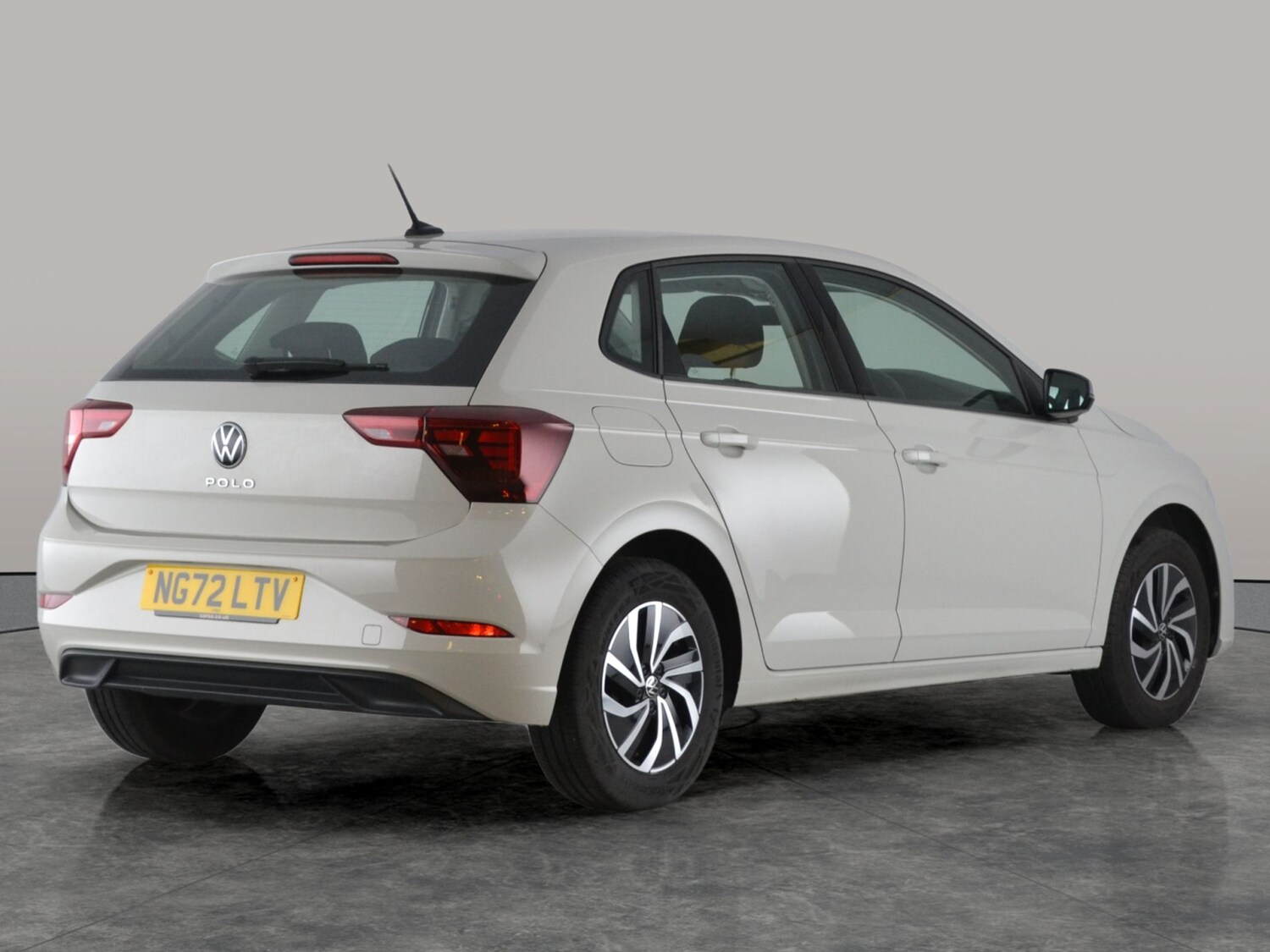 Used Volkswagen Polo 2023 for sale - 77903733: Photo 9