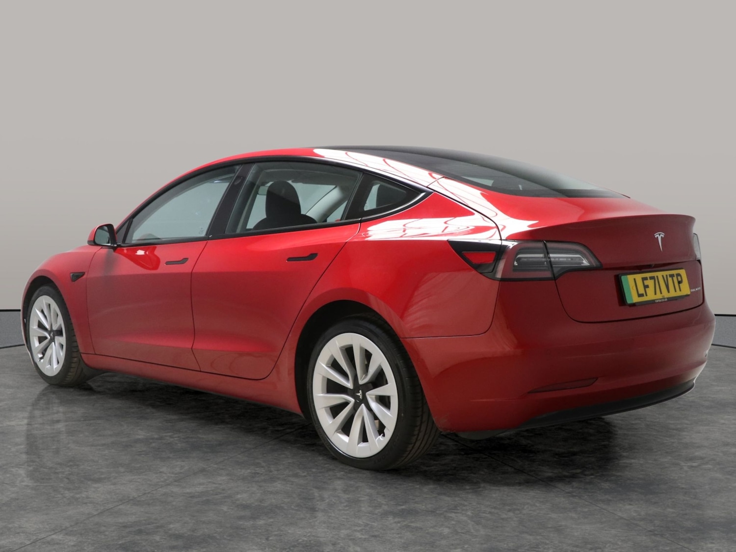 Used Tesla Model 3 2021 for sale - 76664744: Photo 14