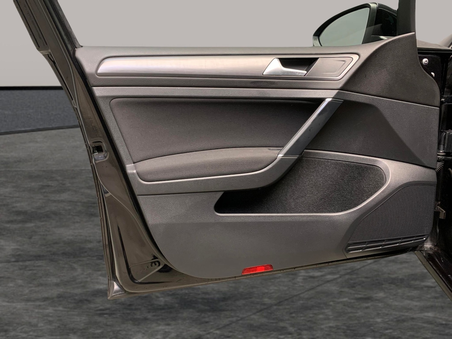 Used Volkswagen Golf 2020 for sale - 76703997: Photo 26