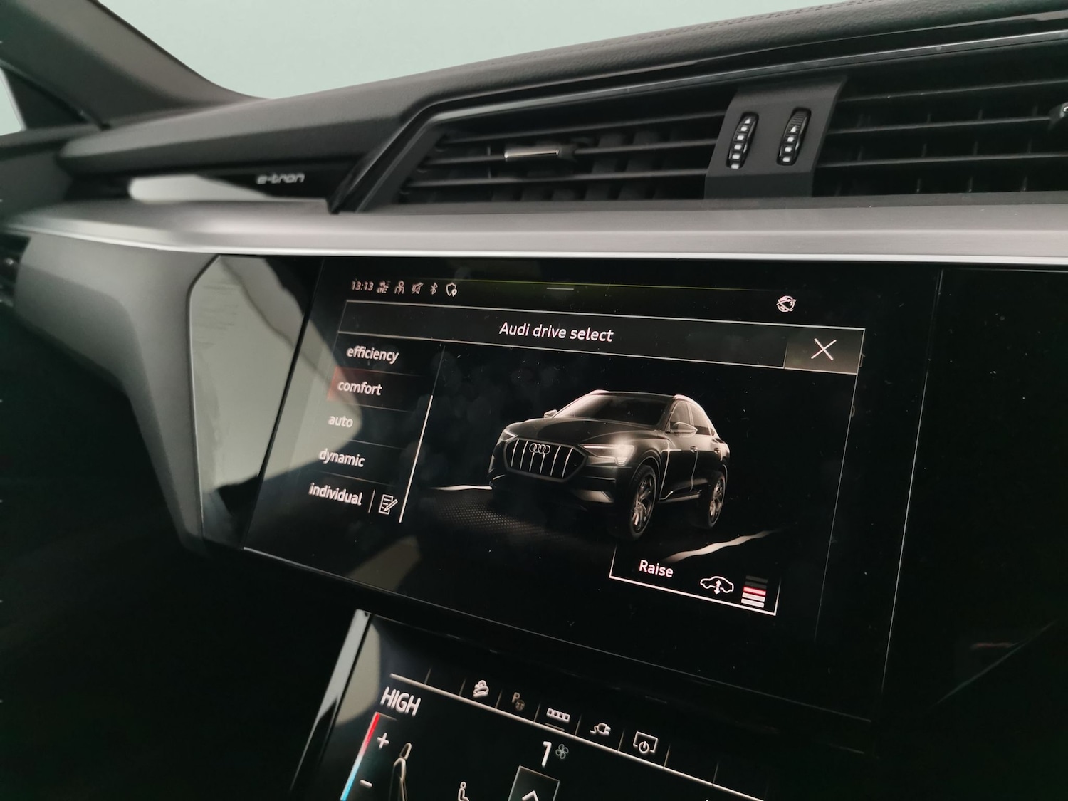 Used Audi e-tron 2022 for sale - 77248468: Photo 20