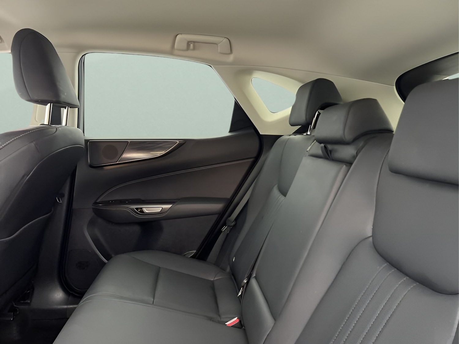 Used Lexus NX 2022 for sale - 77025720: Photo 31