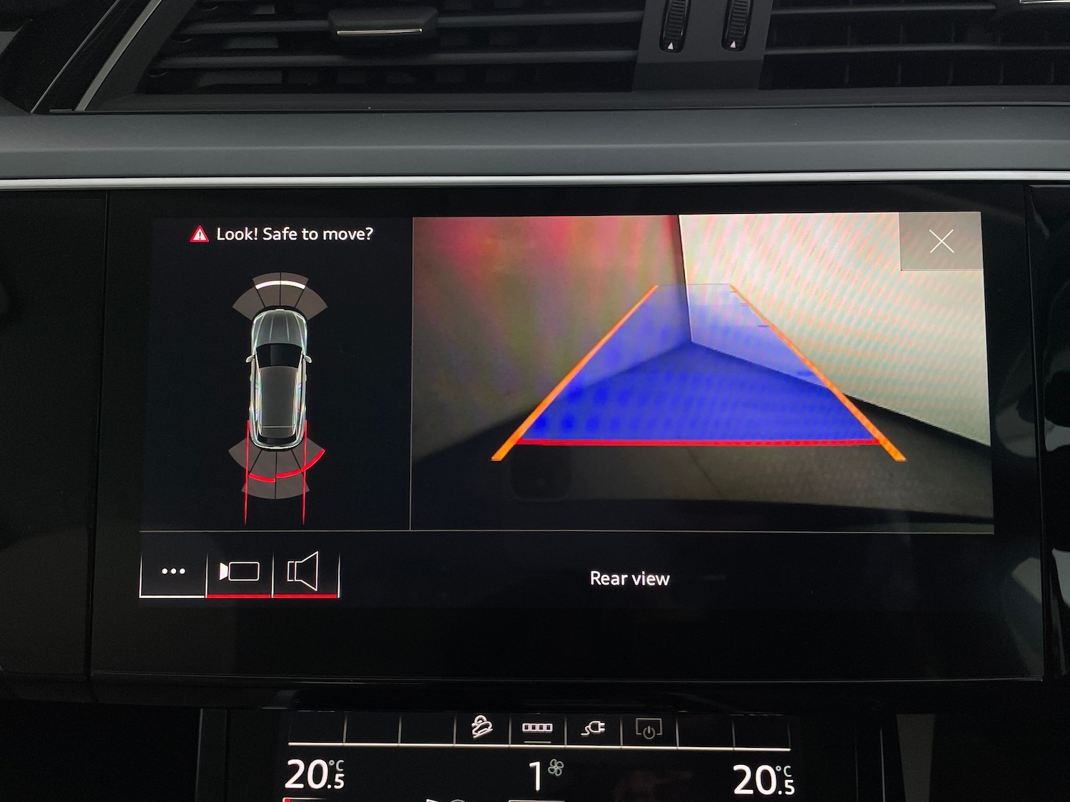 Used Audi e-tron 2021 for sale - 77435457: Photo 21