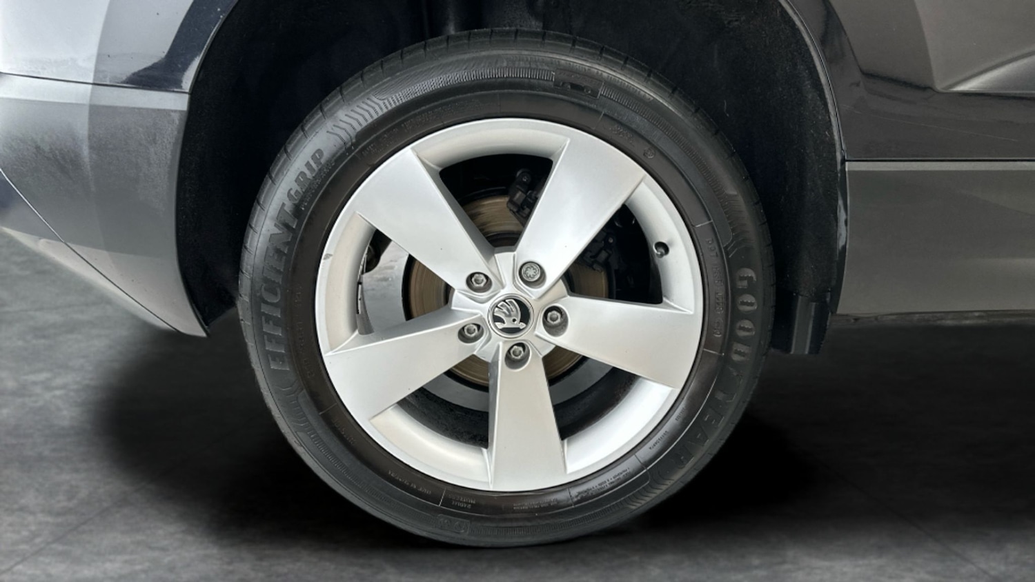 Used Skoda Karoq 2021 for sale - 76931891: Photo 11