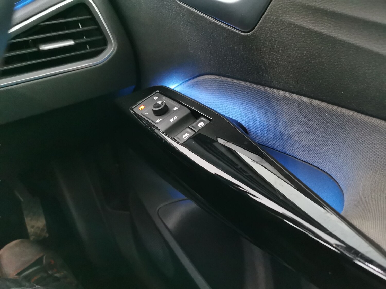 Used Volkswagen ID.3 for sale - 77688746: Photo 15