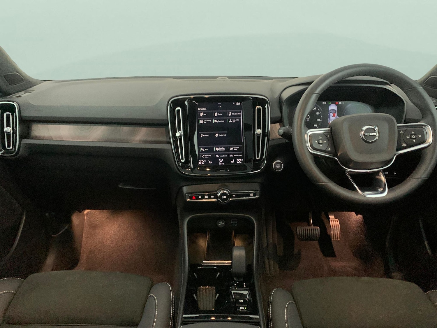 Used Volvo XC40 2022 for sale - 76580503: Photo 10