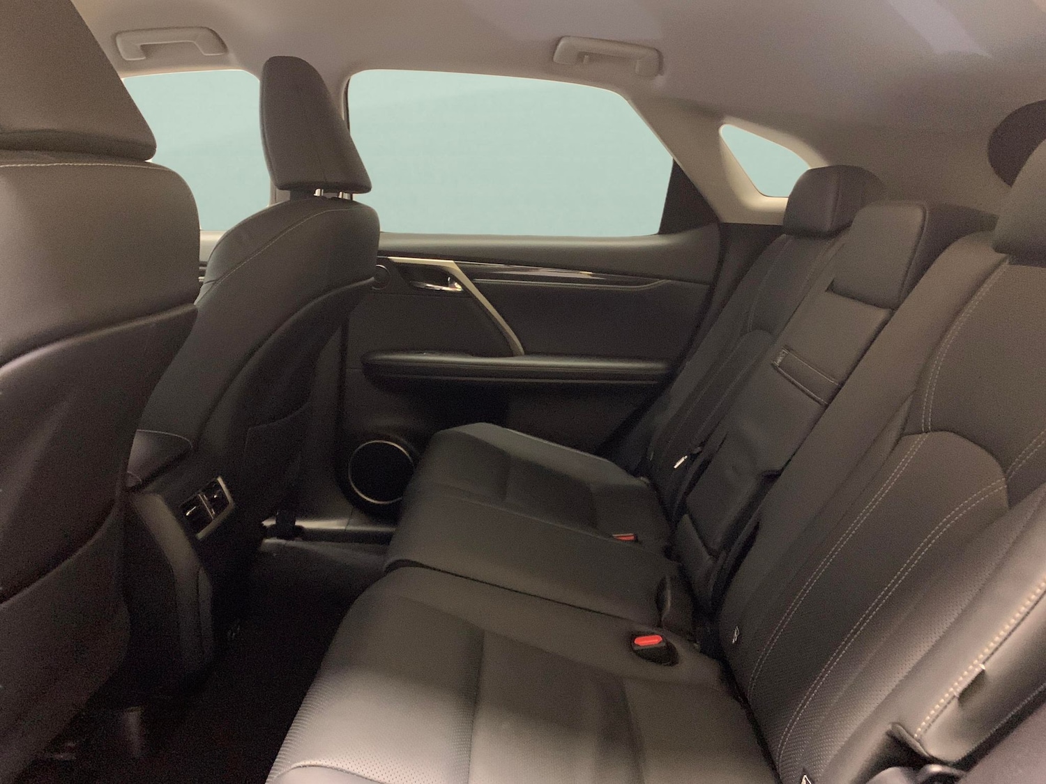 Used Lexus RX 2021 for sale - 77020095: Photo 30