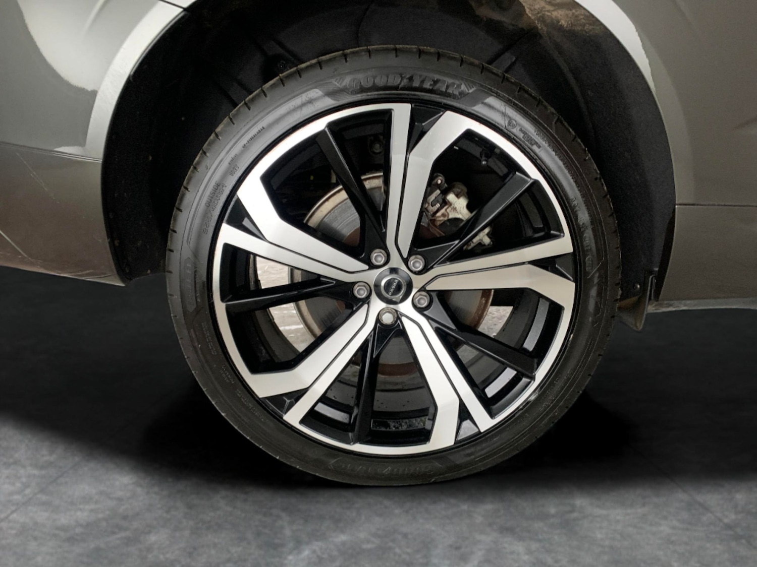 Used Volvo XC60 2022 for sale - 77300886: Photo 28