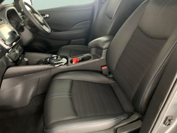 Used Nissan Leaf 2022 for sale - 76529063: Photo