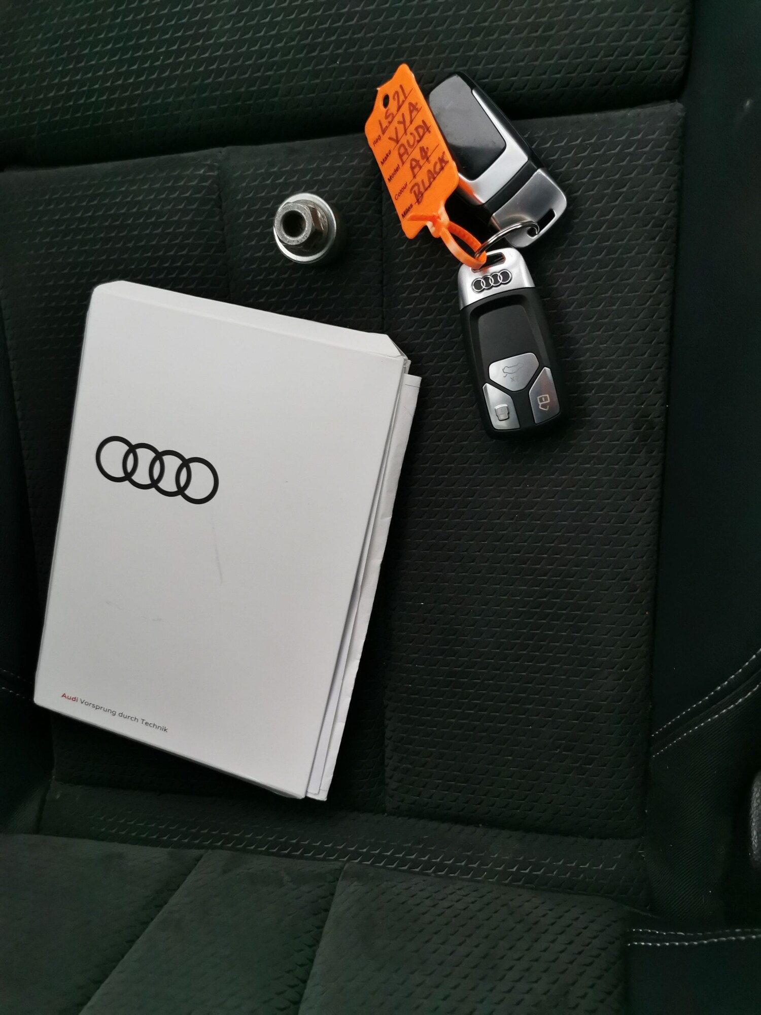 Used Audi A4 2021 for sale - 78094218: Photo 32