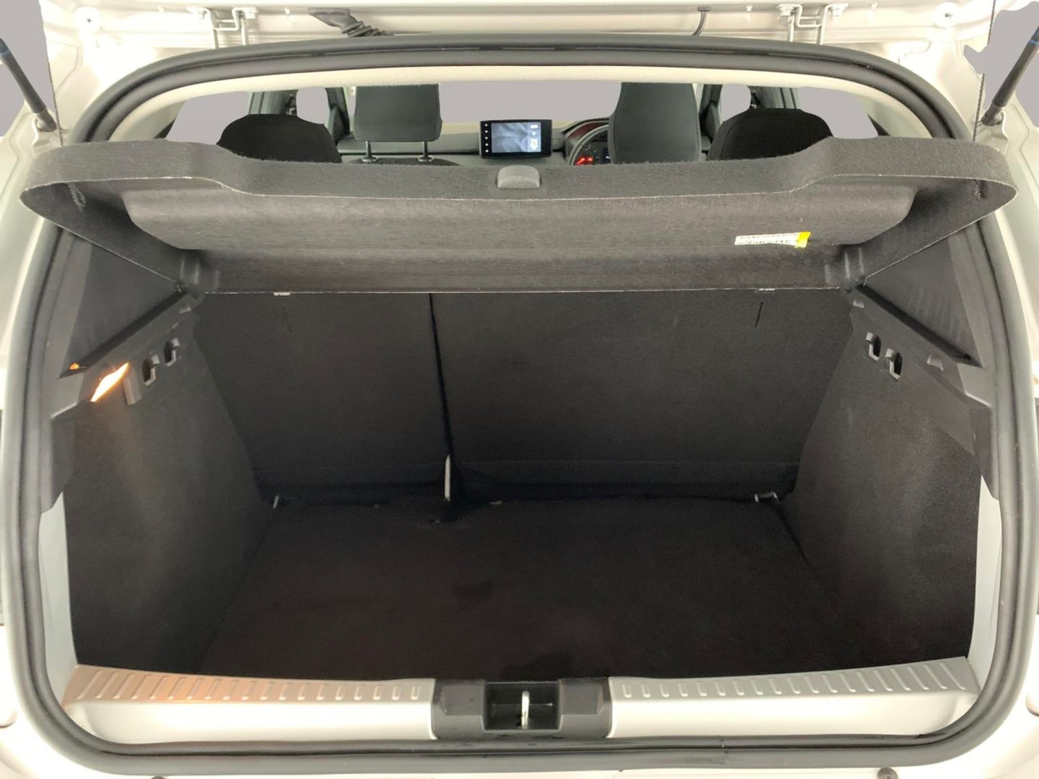 Used Dacia Sandero Stepway 2024 for sale - 76958273: Photo 30