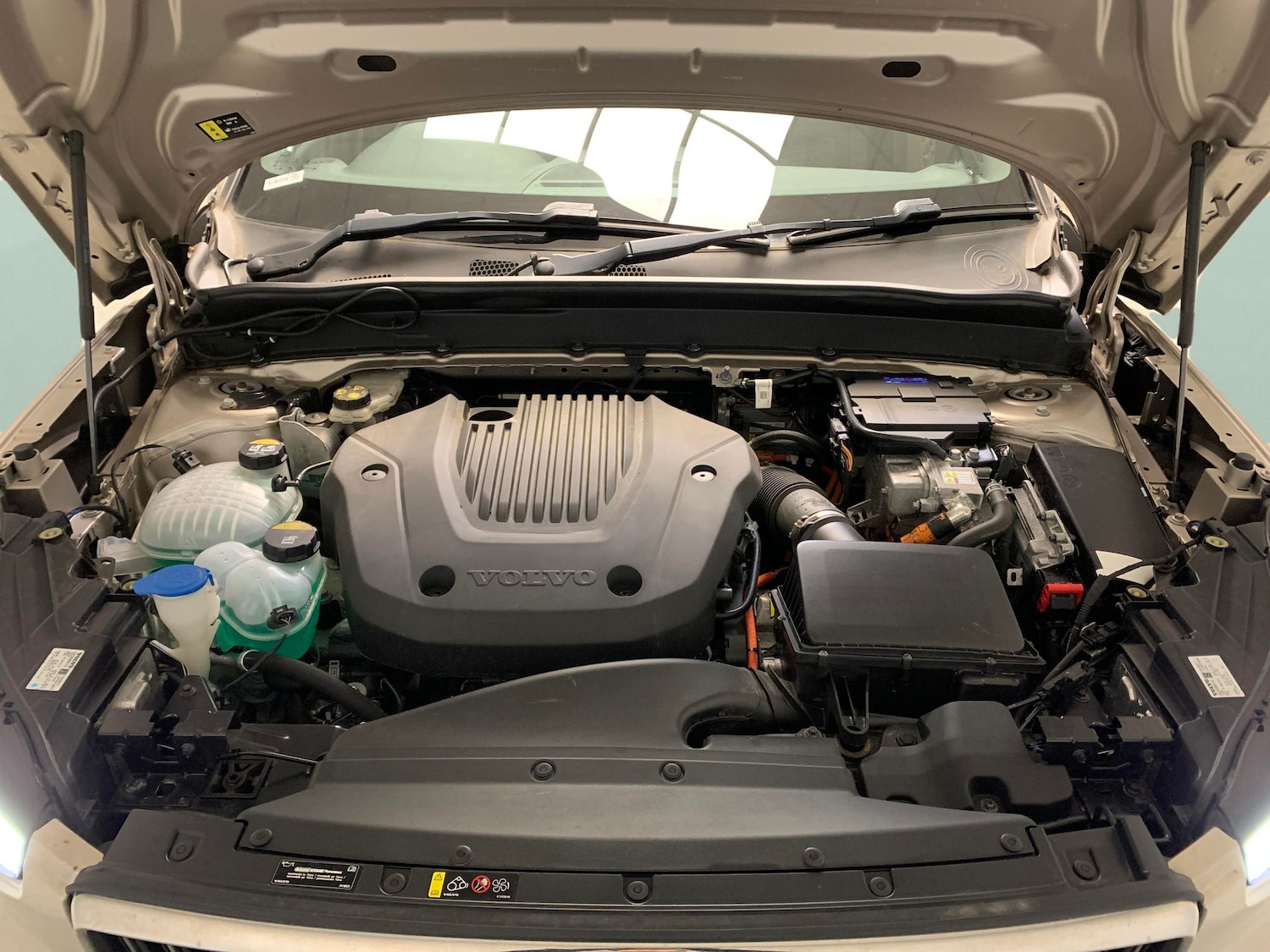 Used Volvo XC40 2022 for sale - 76773693: Photo 32