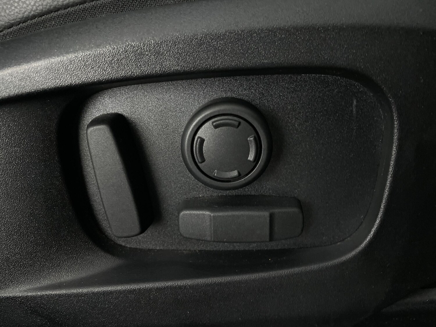 Used Jaguar F-Pace 2023 for sale - 78122630: Photo 16