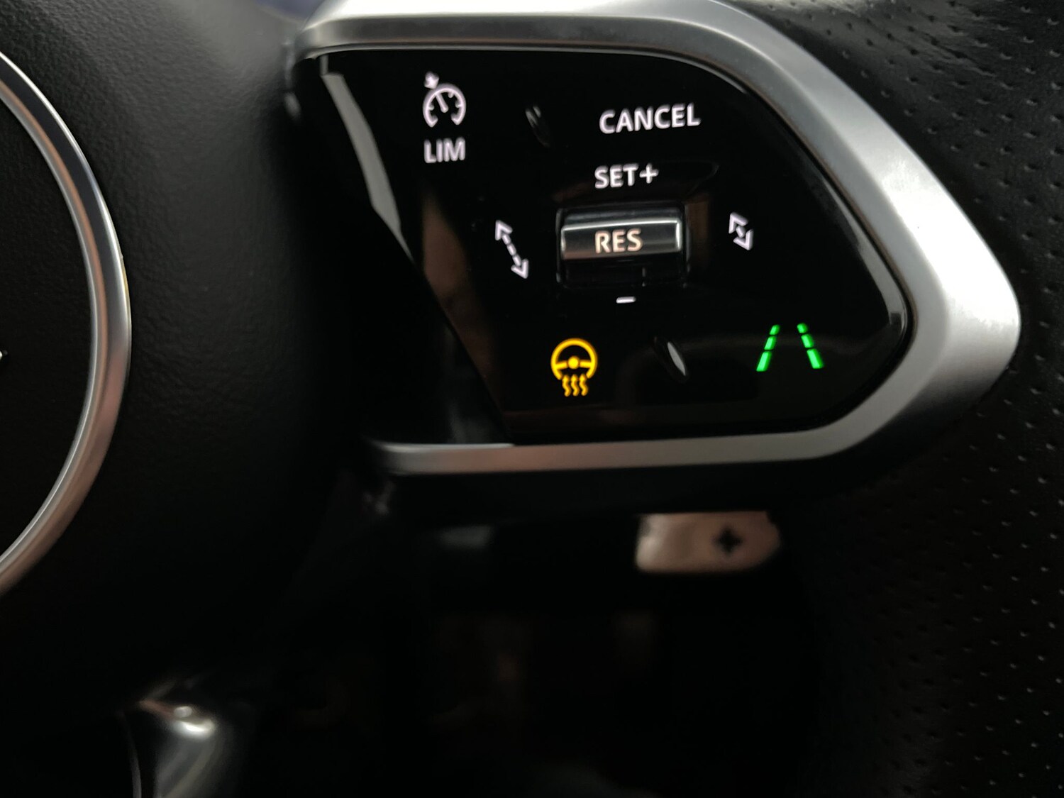 Used Jaguar F-Pace 2023 for sale - 78122630: Photo 25