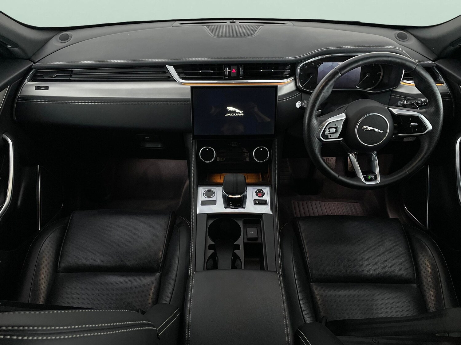 Used Jaguar F-Pace 2023 for sale - 78122630: Photo 8