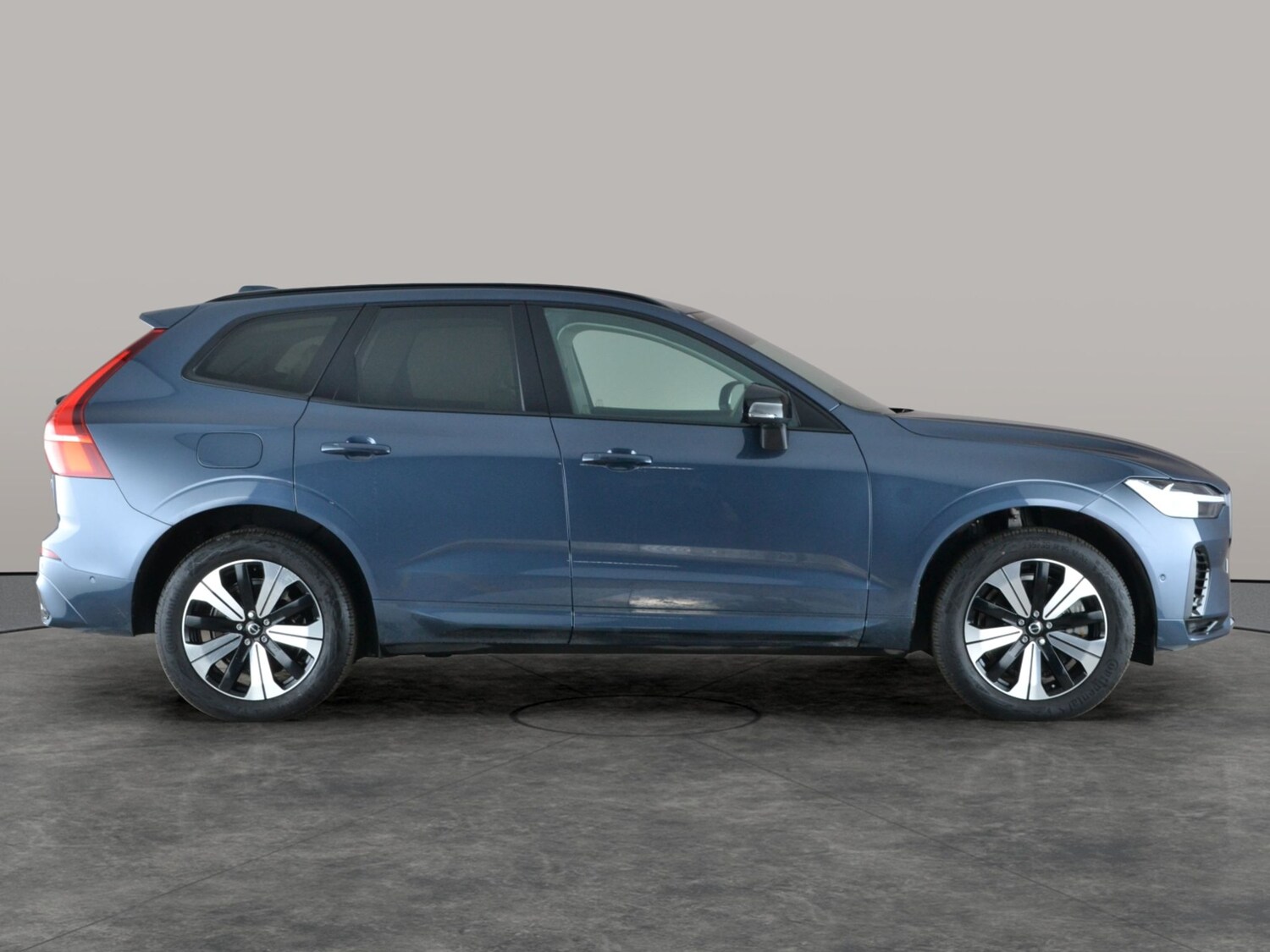 Used Volvo XC60 2023 for sale - 77972171: Photo 10