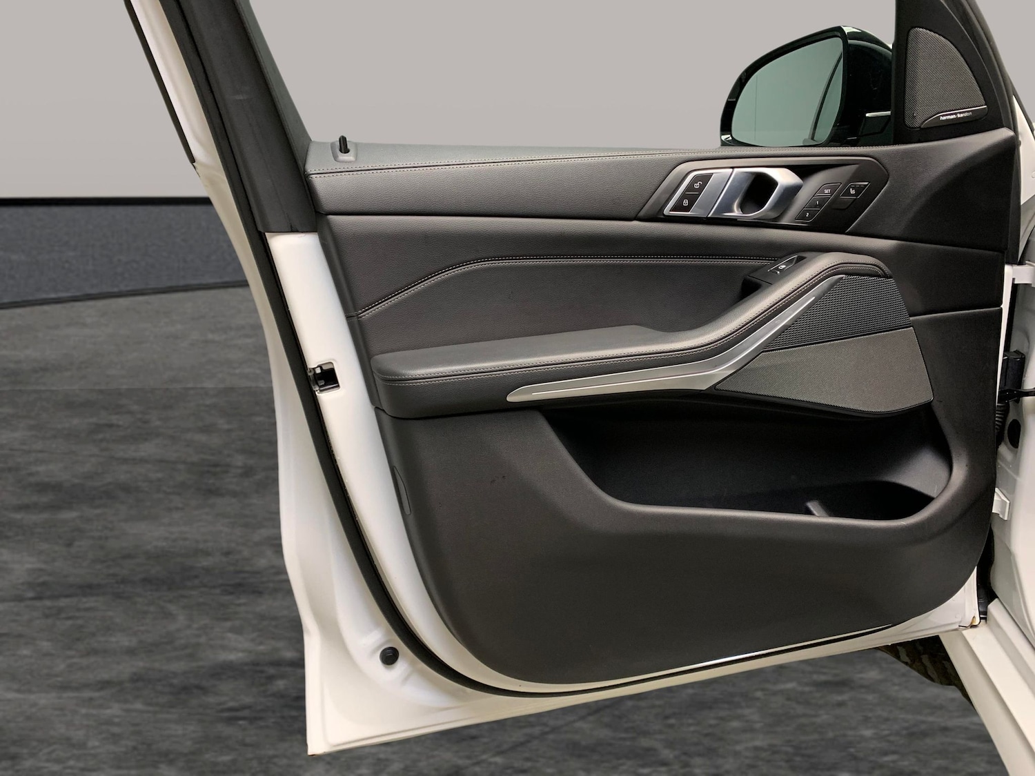 Used BMW X5 2019 for sale - 76540315: Photo 33