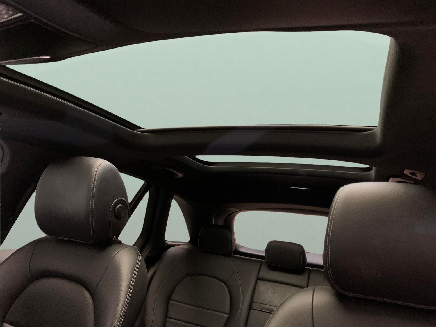 Used Mercedes-Benz GLC 2019 for sale - 77186687: Photo 5