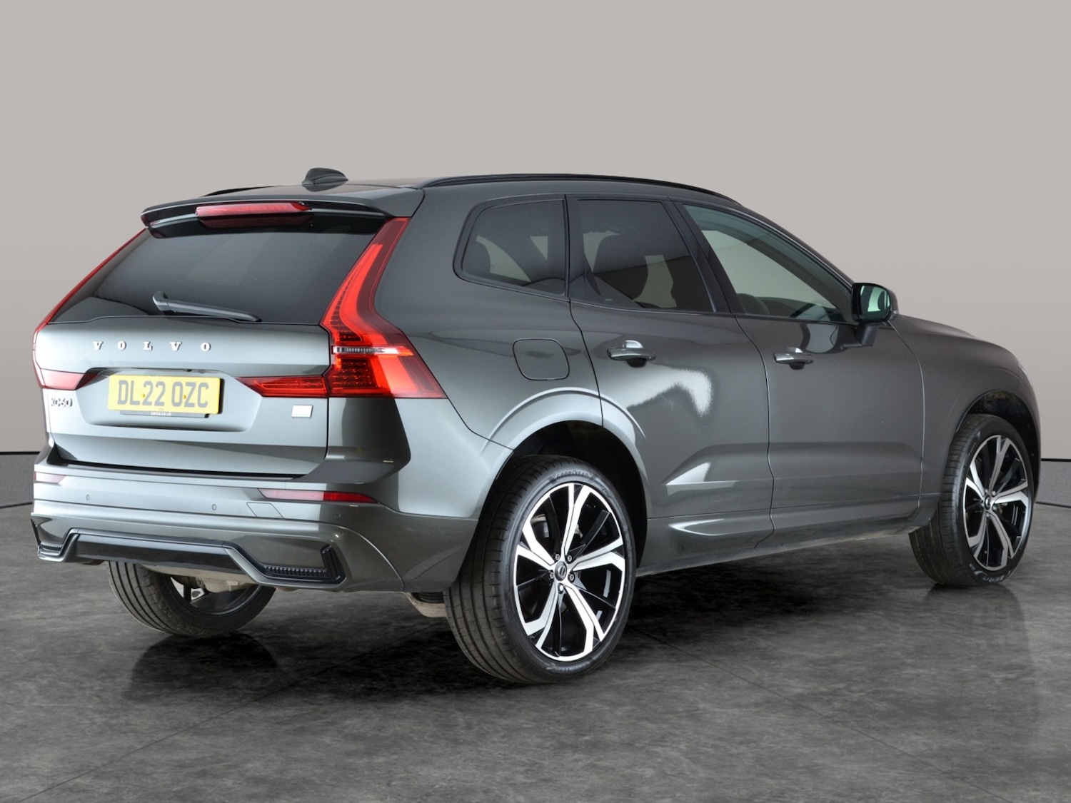 Used Volvo XC60 2022 for sale - 77013293: Photo 10