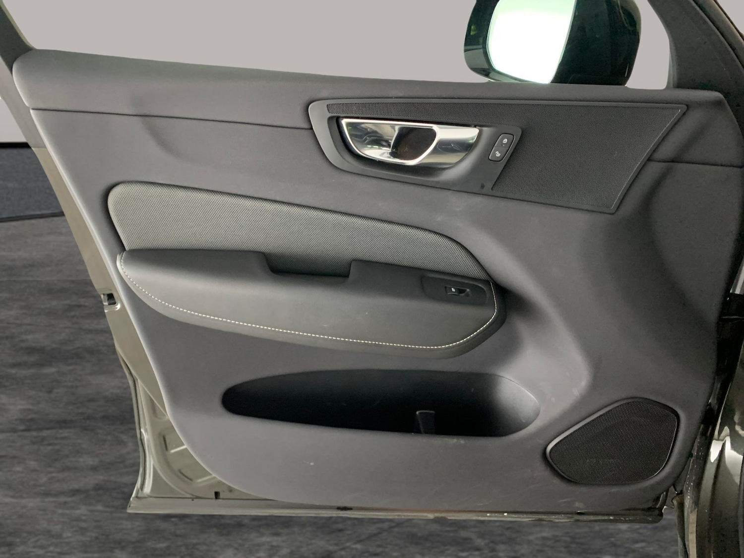 Used Volvo XC60 2022 for sale - 77013293: Photo 30