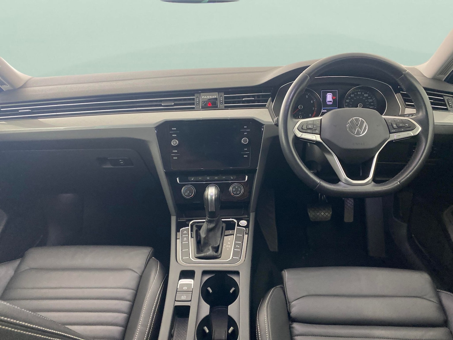 Used Volkswagen Passat 2022 for sale - 77842012: Photo 4