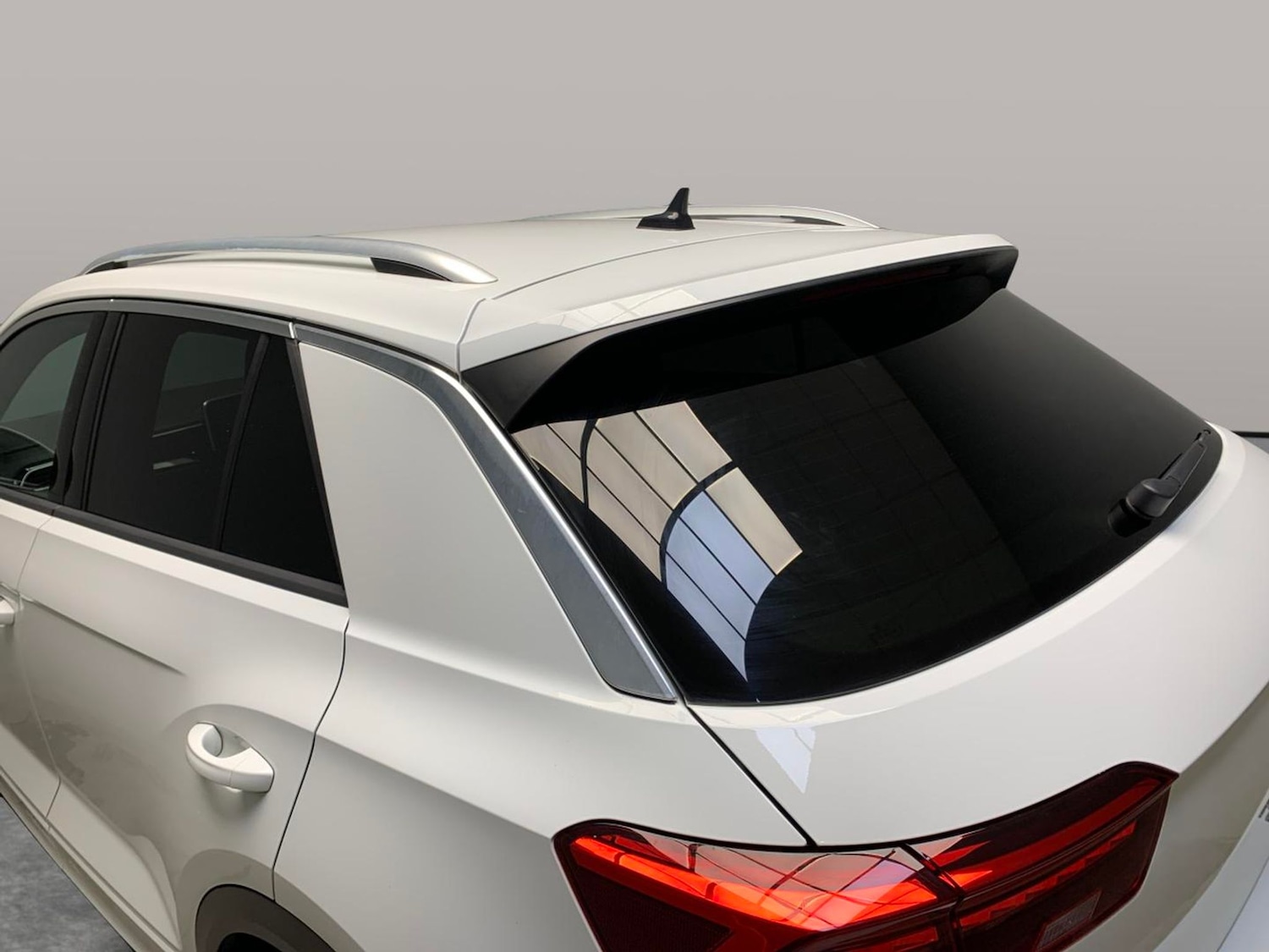 Used Volkswagen T-Roc 2023 for sale - 76668621: Photo 14