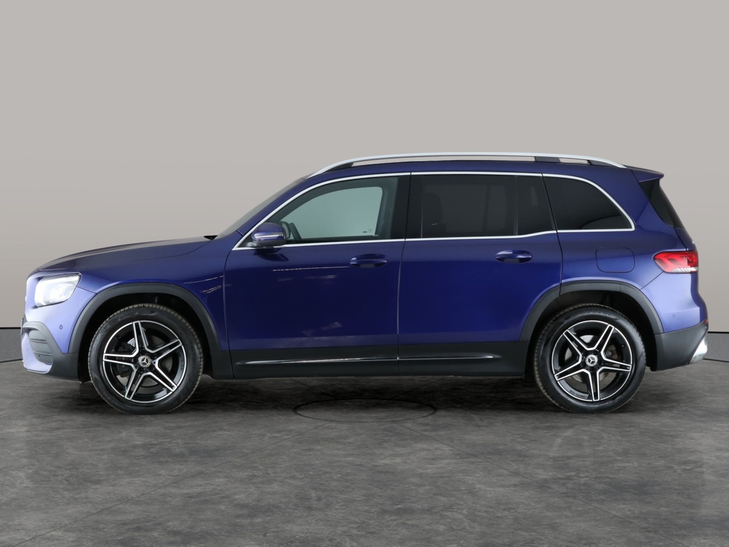 Used Mercedes-Benz GLB 2023 for sale - 76382993: Photo 16