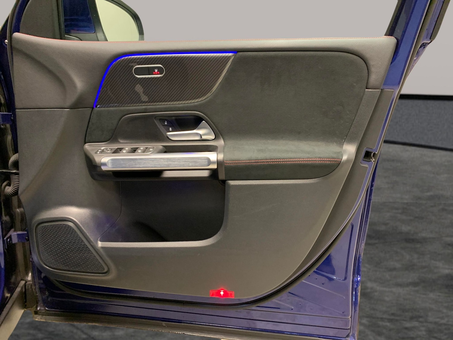 Used Mercedes-Benz GLB 2023 for sale - 76382993: Photo 43