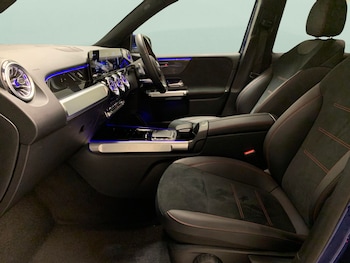 Used Mercedes-Benz GLB 2023 for sale - 76382993: Photo