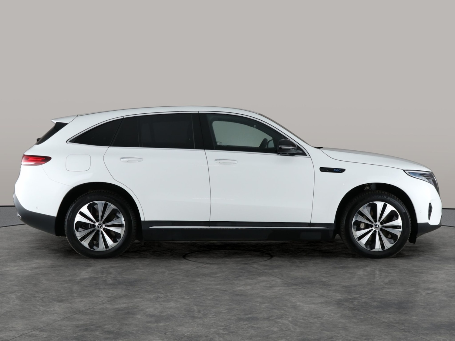 Used Mercedes-Benz EQC 2022 for sale - 76115374: Photo 13