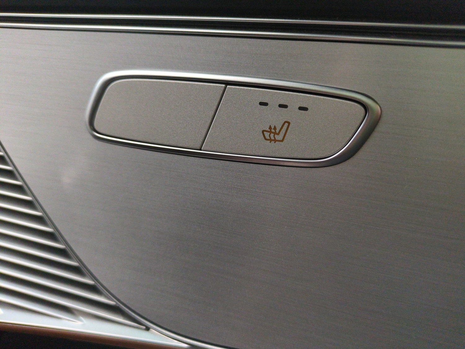 Used Mercedes-Benz EQC 2022 for sale - 76115374: Photo 24