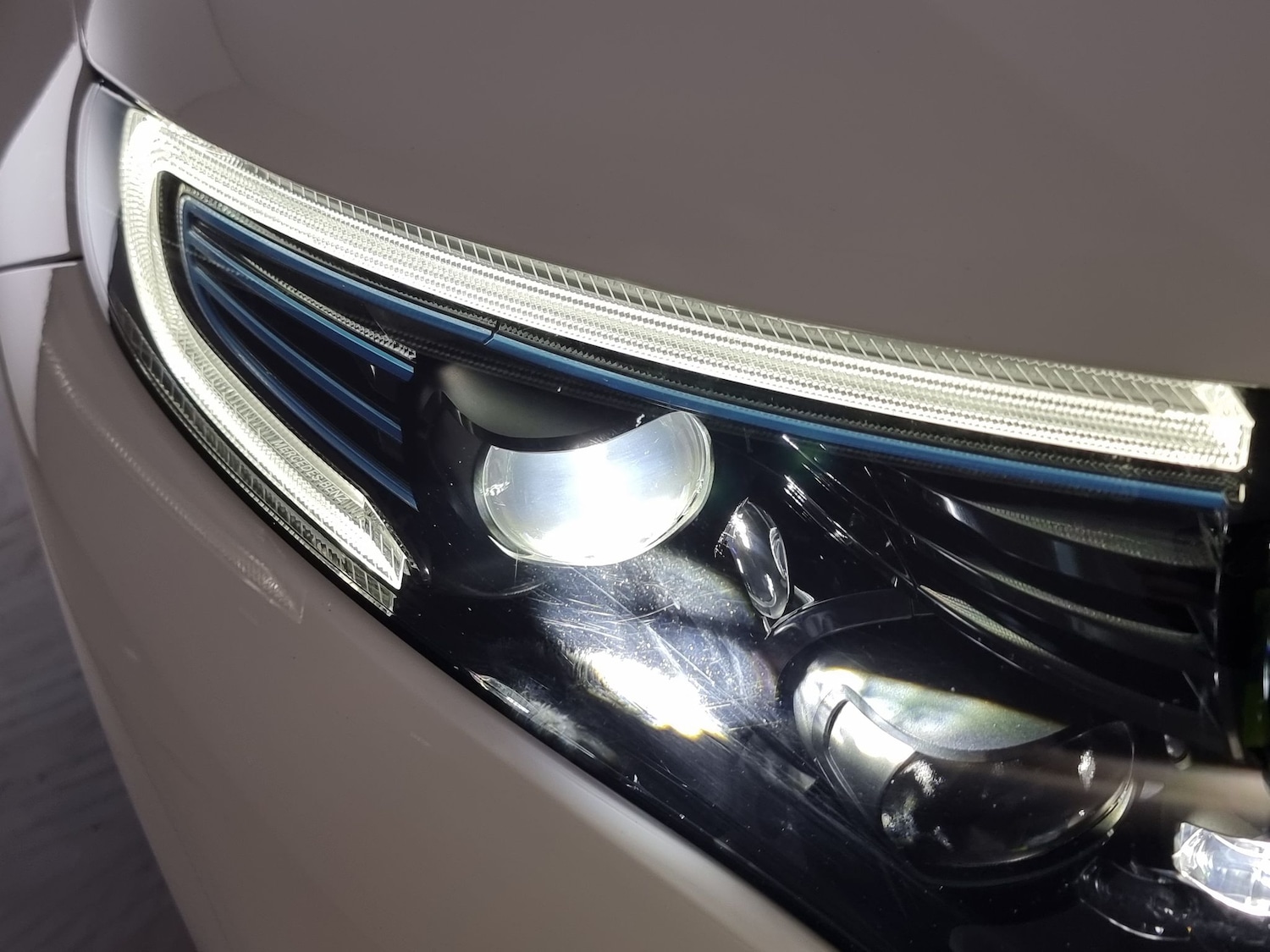 Used Mercedes-Benz EQC 2022 for sale - 76115374: Photo 33