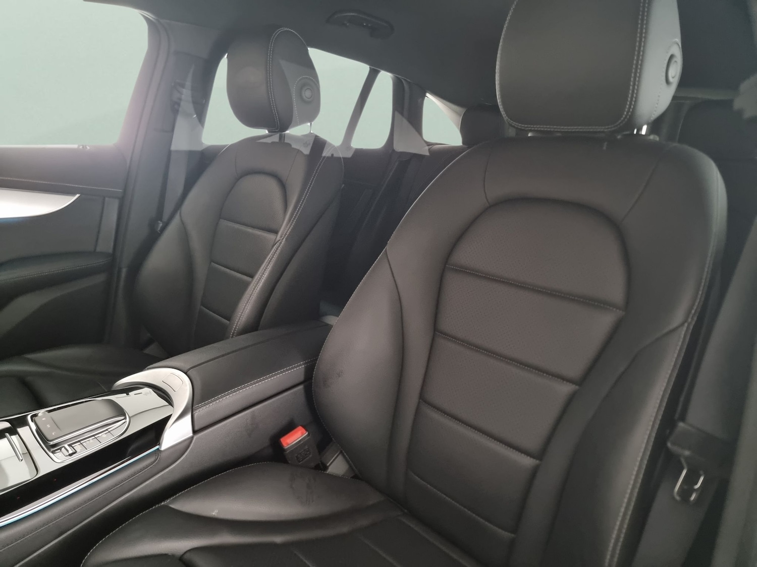 Used Mercedes-Benz EQC 2022 for sale - 76115374: Photo 9