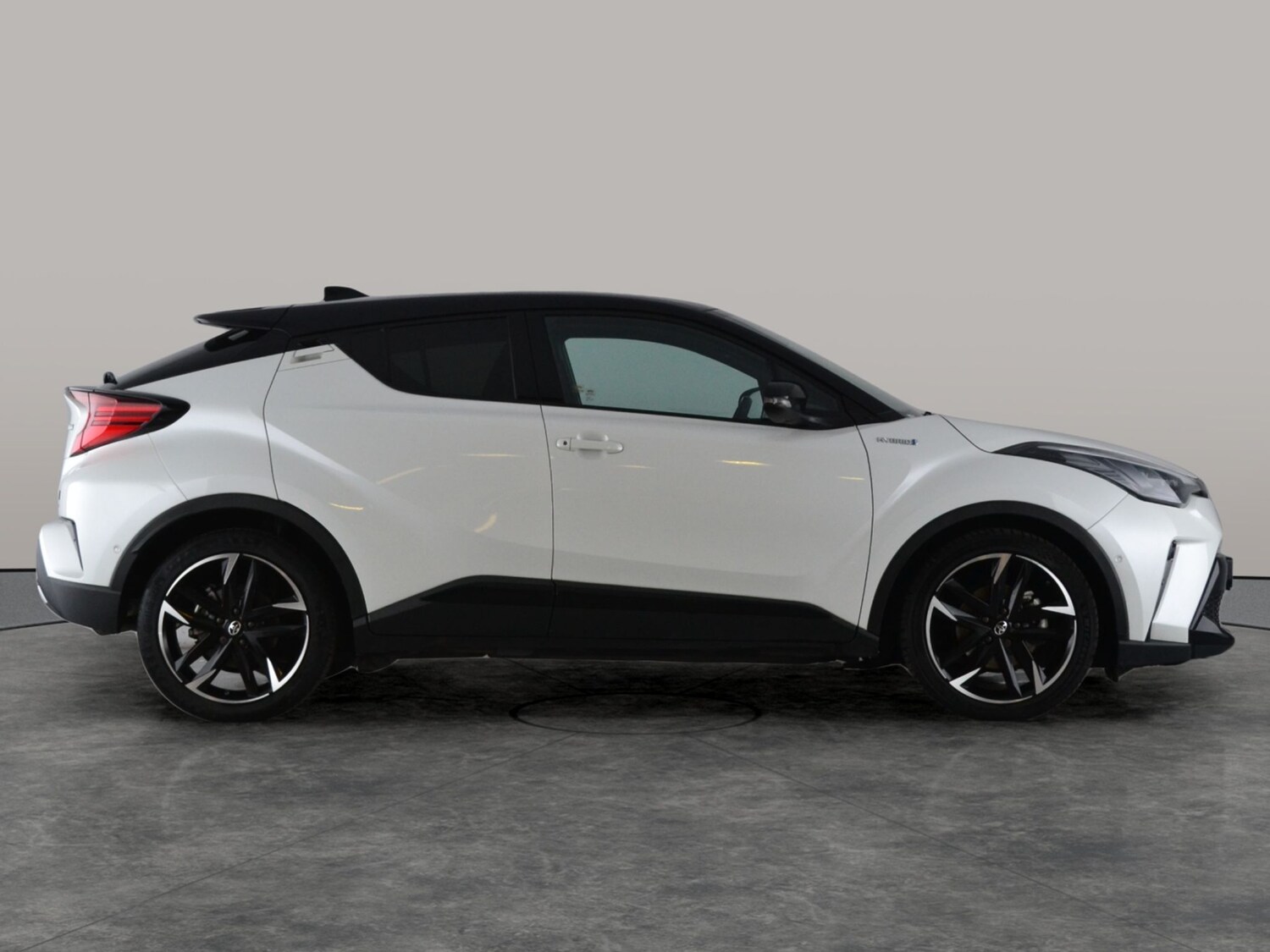 Used Toyota C-HR for sale - 77660756: Photo 11