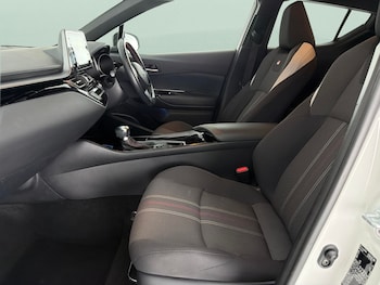 Used Toyota C-HR undefined for sale - 77660756: Photo