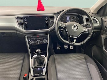 Used Volkswagen T-Roc undefined for sale - 77743292: Photo