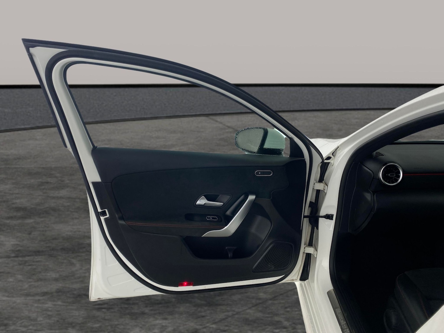 Used Mercedes-Benz A-Class 2020 for sale - 77068239: Photo 23