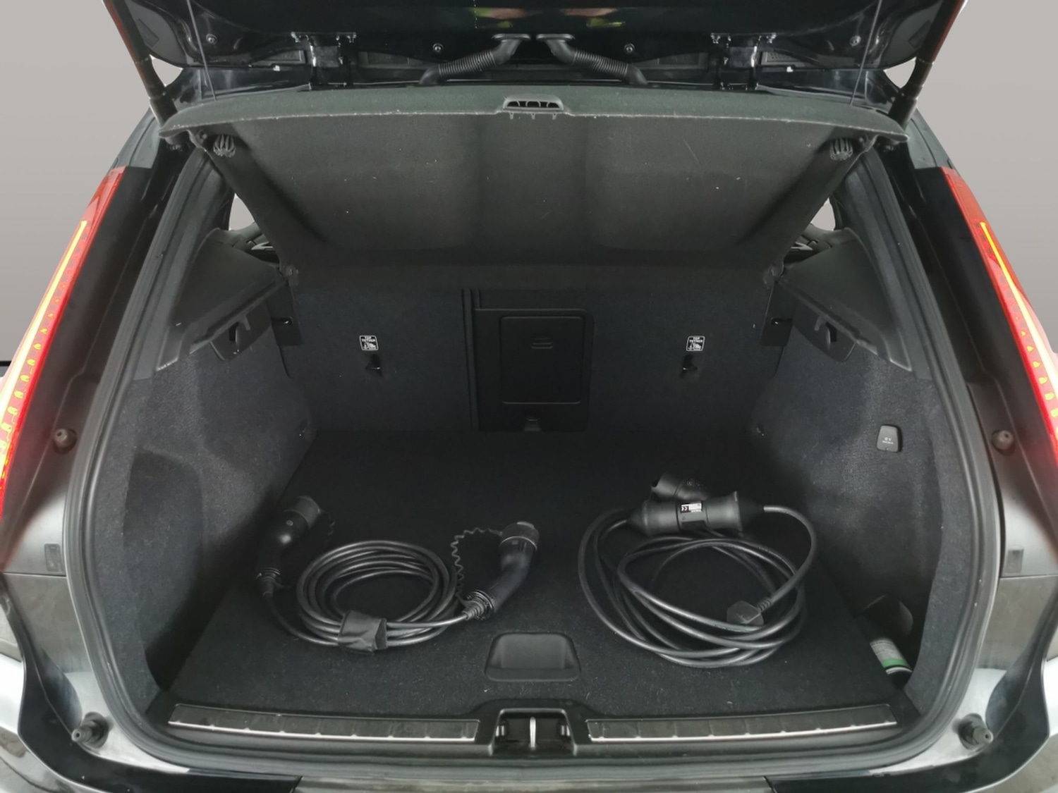 Used Volvo XC40 2021 for sale - 77043322: Photo 39