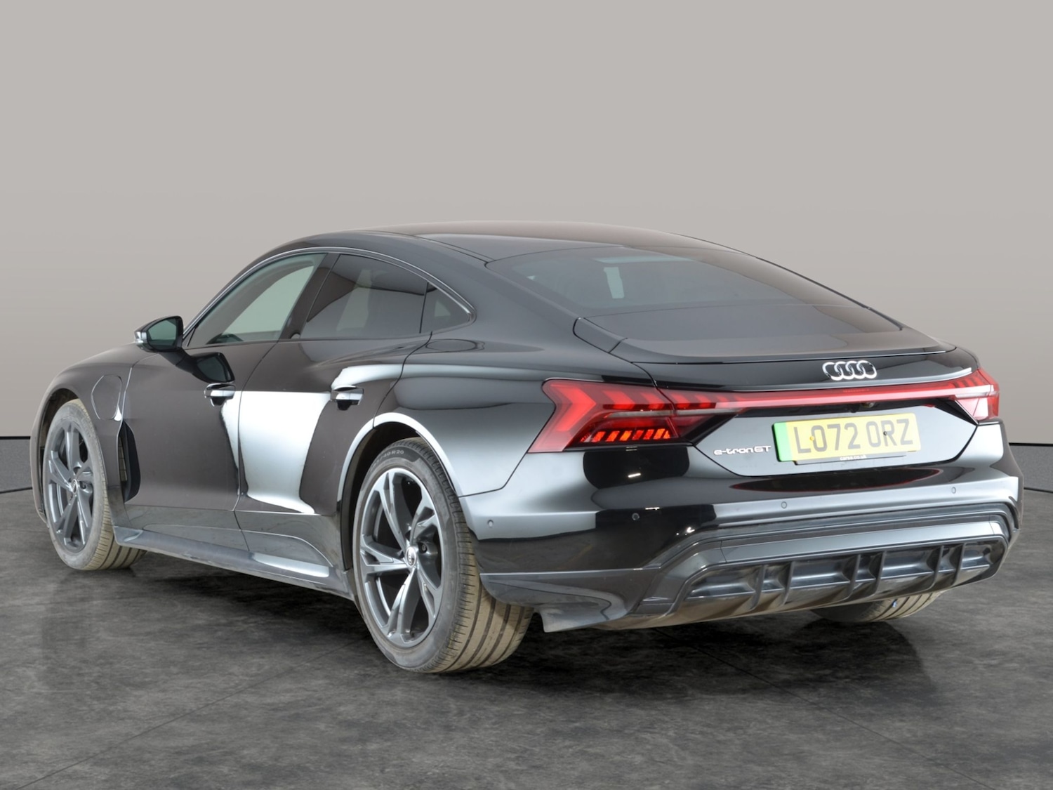 Used Audi e-tron GT 2022 for sale - 77447831: Photo 12